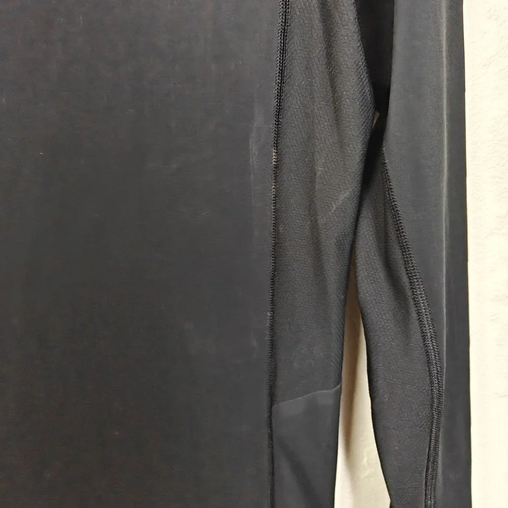 Lululemon Vital Drive Long Sleeve Shirt Mens Medium Black Bonded Seamless Gym